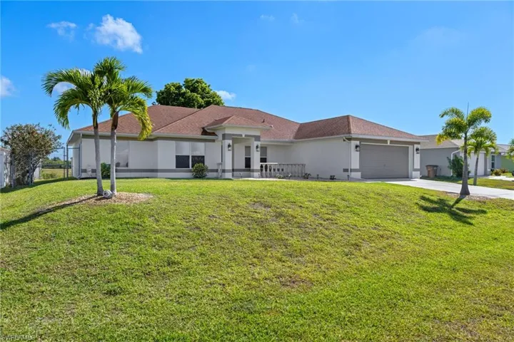 2051 NE 20th  ST, Cape Coral, FL 33909