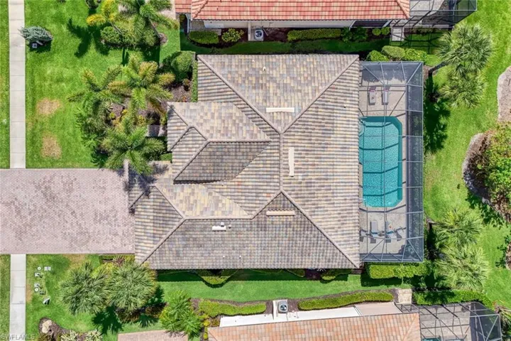 12118  Wicklow  LN, Naples, FL 34120