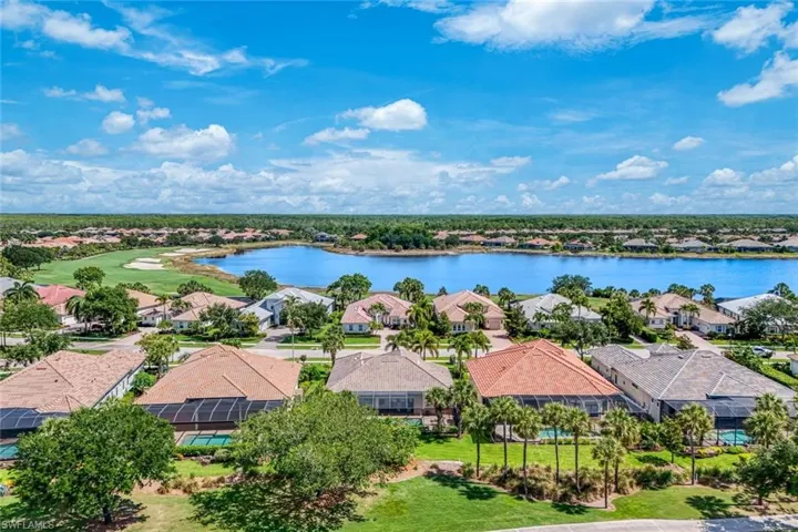 12118  Wicklow  LN, Naples, FL 34120