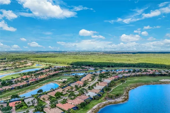 12118  Wicklow  LN, Naples, FL 34120