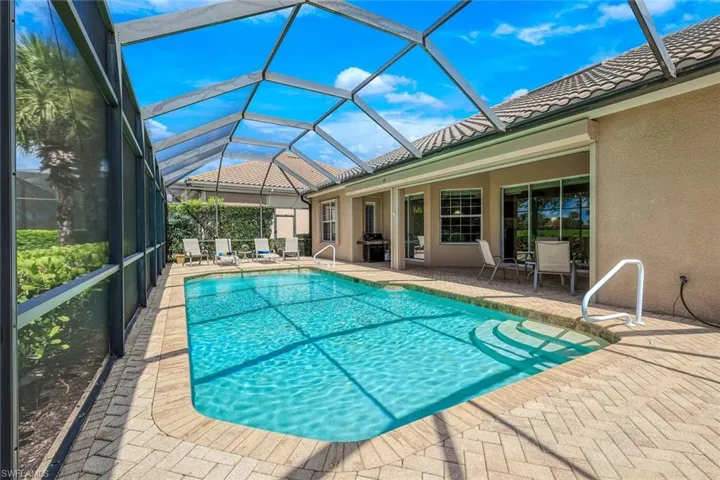 12118  Wicklow  LN, Naples, FL 34120