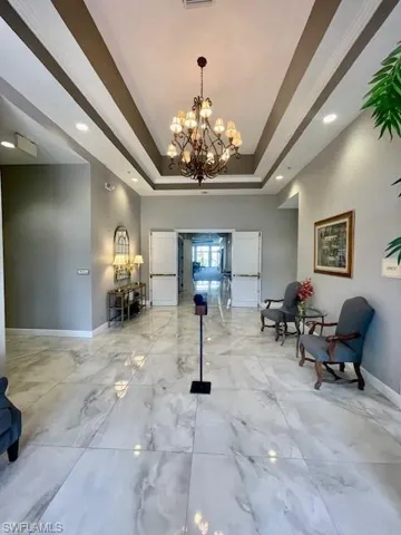 21 High Point Cir E # 206, Naples, Florida 34103