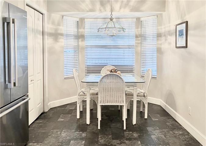 Breakfast Room