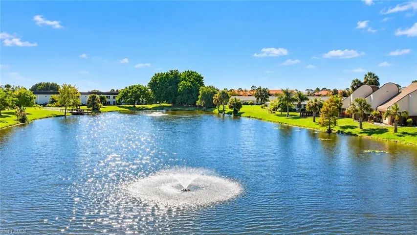 1168 Lake Mcgregor Dr 1a, Fort Myers, Florida 33919
