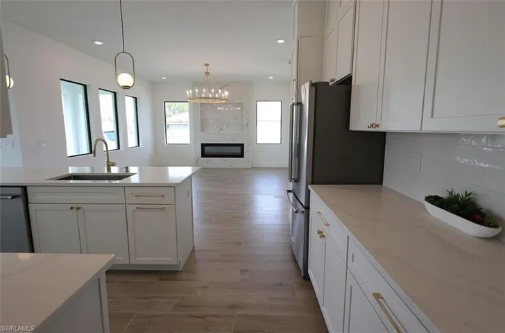 903  Sally N AVE, Lehigh Acres, FL 33971
