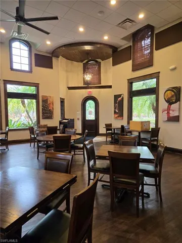 Pub