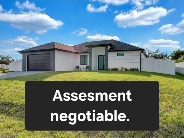 1002 Ne 2nd Pl, Cape Coral, Florida 33909