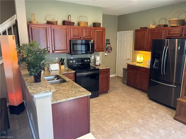 8271  Village Edge  CIR, Fort Myers, FL 33919
