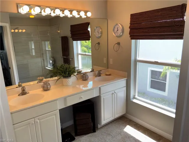 8271 Village Edge Cir 6, Fort Myers, Florida 33919