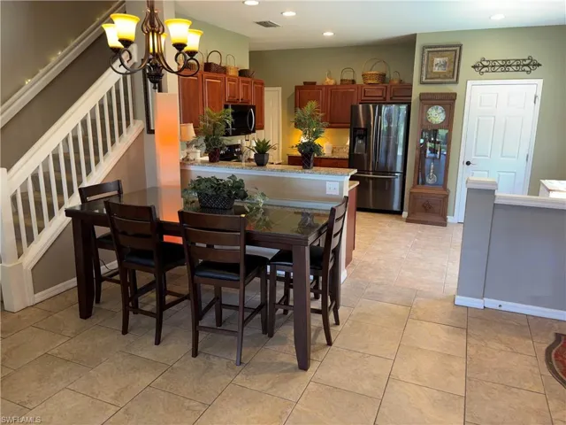 8271 Village Edge Cir 6, Fort Myers, Florida 33919