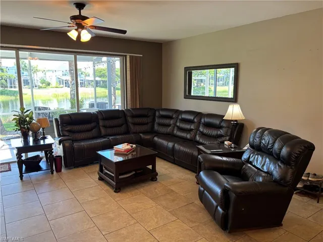 8271  Village Edge  CIR, Fort Myers, FL 33919