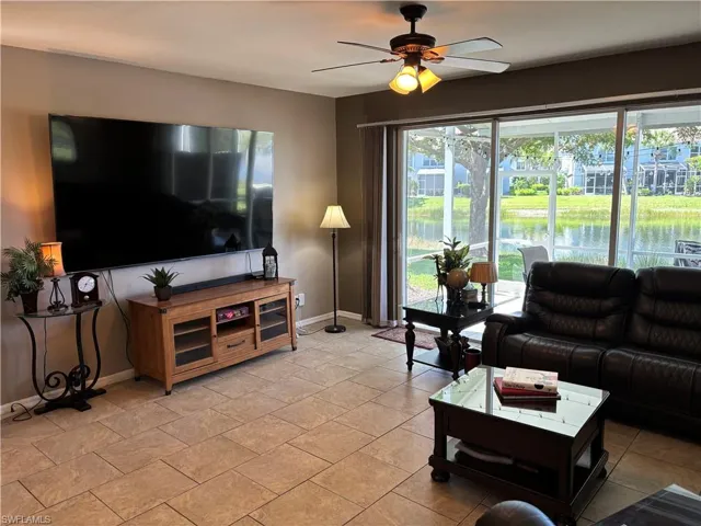 8271 Village Edge Cir 6, Fort Myers, Florida 33919