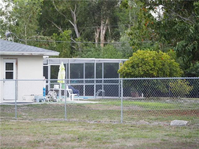SCREENED IN LANAI, IN-GROUND POOL