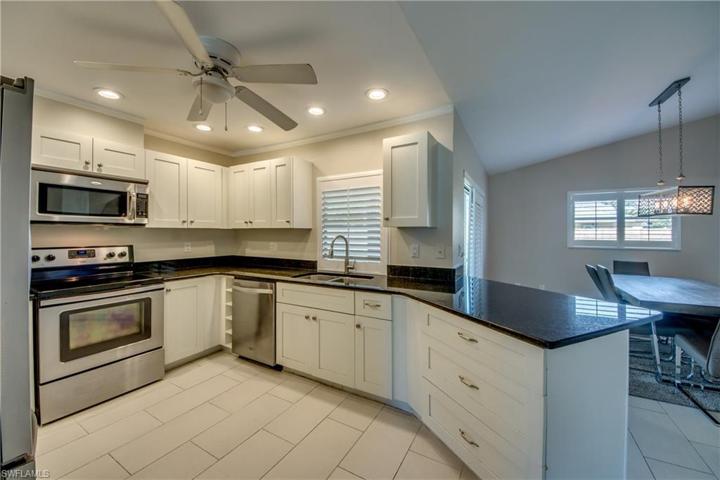 1221 SW 18th TER, CAPE CORAL FL 33991