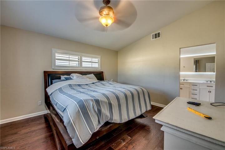 1221 SW 18th TER, CAPE CORAL FL 33991