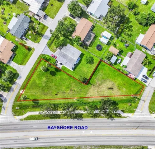 1402  Washington  DR, North Fort Myers, FL 33917