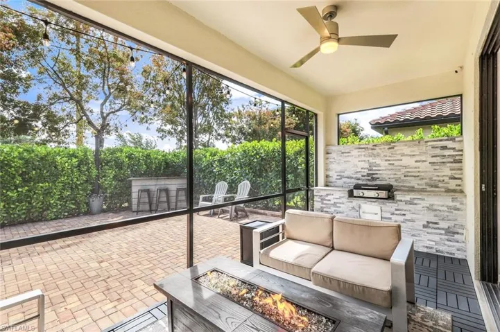 9385 Glenforest Dr, Naples Fl 34120