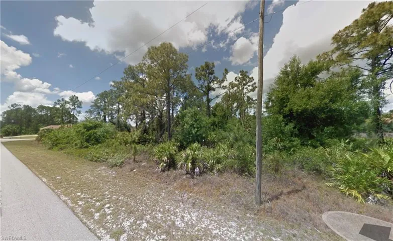 3403 E 14th St, Lehigh Acres, Florida 33972