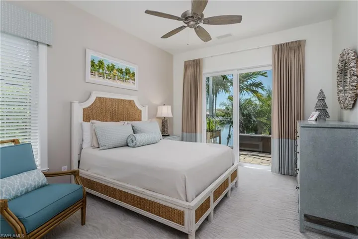 1017  Admiralty  CT, Marco Island, FL 34145