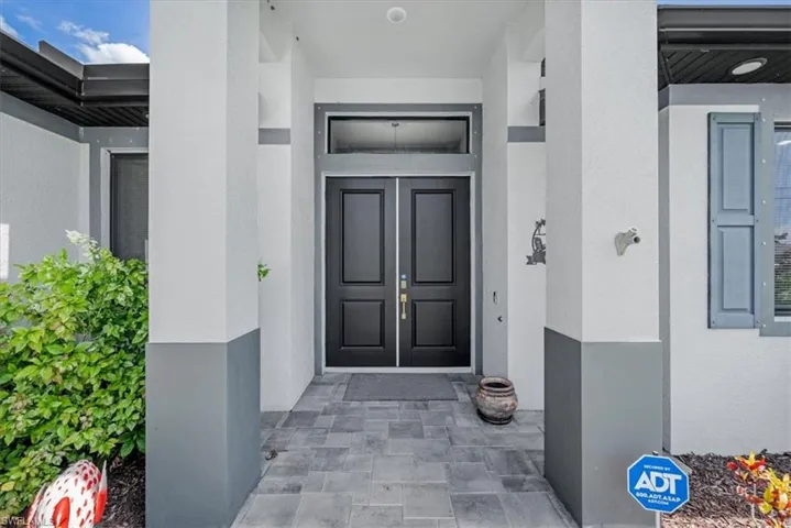 1504 Nw 17th Ter, Cape Coral, Florida 33993