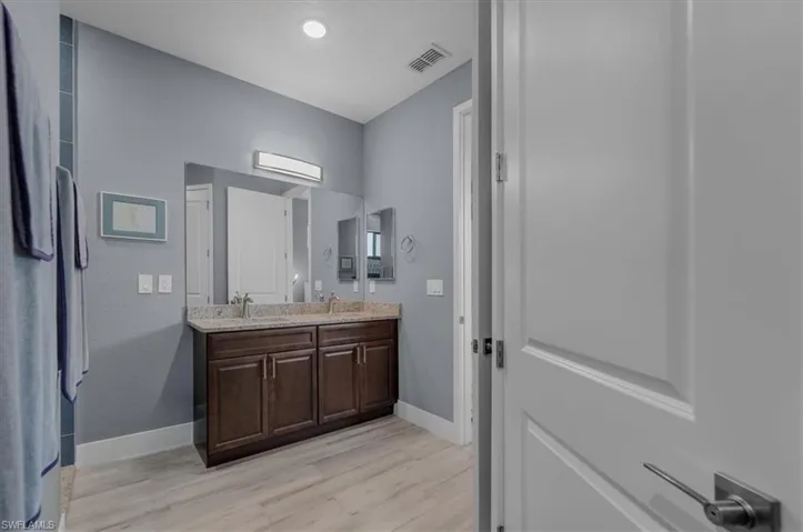 1504 Nw 17th Ter, Cape Coral, Florida 33993
