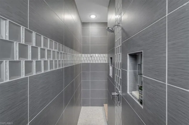 1504 Nw 17th Ter, Cape Coral, Florida 33993
