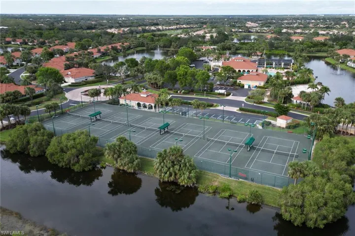 Har-Tru Tennis Court