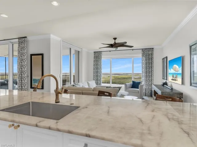 1050  Borghese  LN, Naples, FL 34114