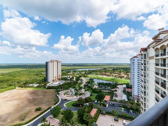 1050  Borghese  LN, Naples, FL 34114