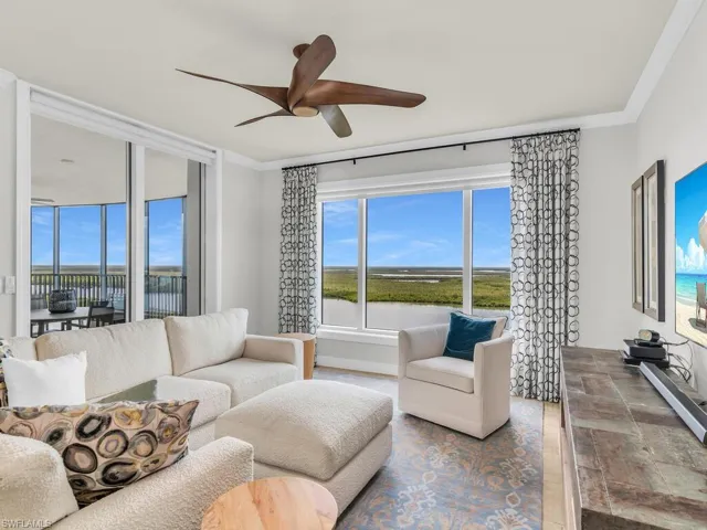 1050  Borghese  LN, Naples, FL 34114
