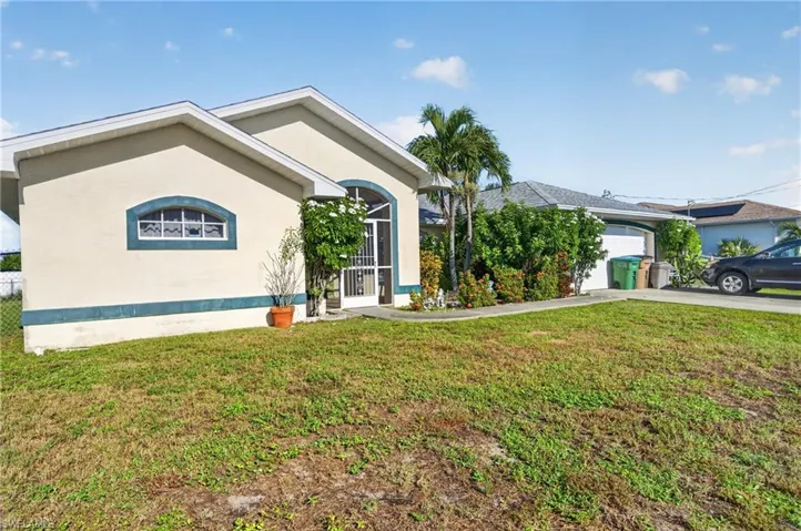 1224 Nw 38th Ave, Cape Coral, Florida 33993