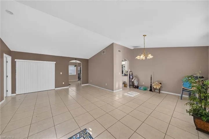 1224 Nw 38th Ave, Cape Coral, Florida 33993