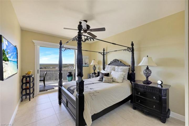 Guest bedroom with deck out sliding doors