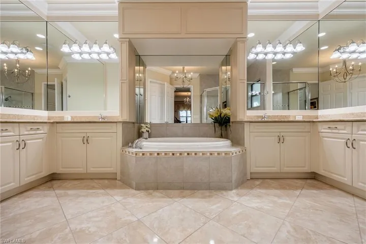 3412 Atlantic Cir, Naples Fl 34119