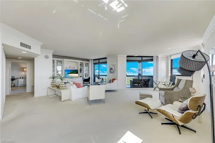 6001 Pelican Bay Blvd F, Naples, Florida 34108
