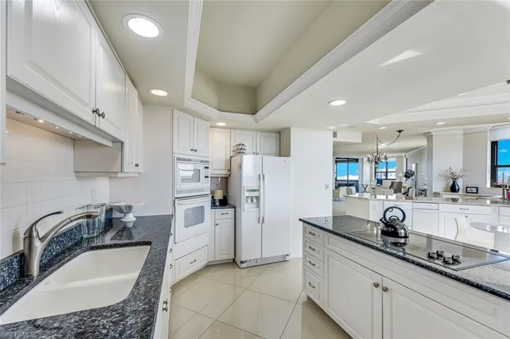 6001 Pelican Bay Blvd F, Naples, Florida 34108