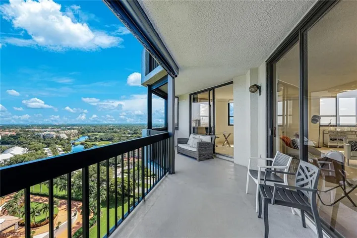 6001 Pelican Bay Blvd F, Naples, Florida 34108