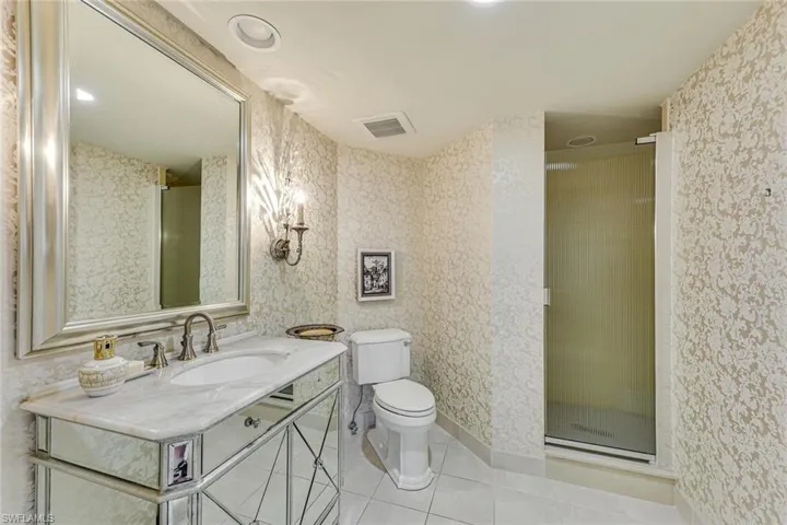 6001 Pelican Bay Blvd F, Naples, Florida 34108