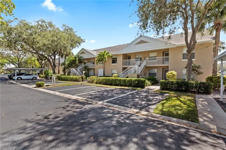 174 Pebble Shores Dr # 103, Naples, Florida 34110