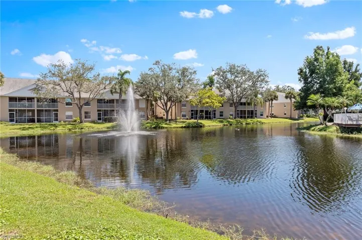 174 Pebble Shores Dr # 103, Naples, Florida 34110