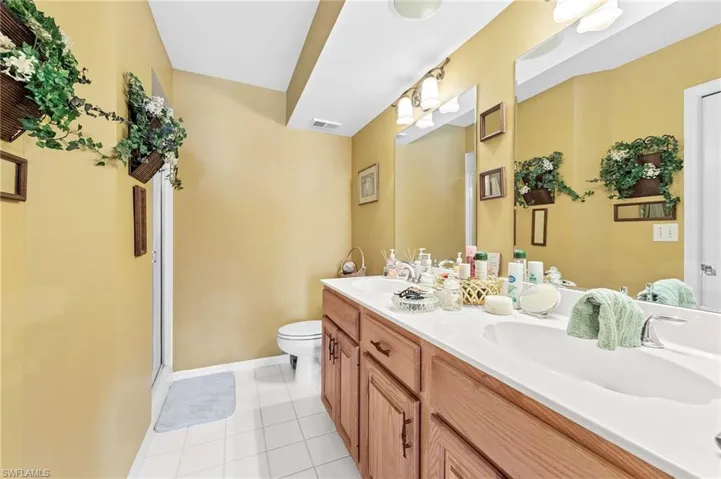174 Pebble Shores Dr # 103, Naples, Florida 34110