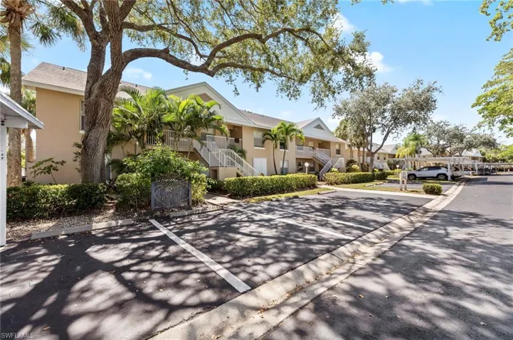 174 Pebble Shores Dr # 103, Naples, Florida 34110