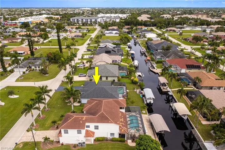 2017 Se 17th Pl, Cape Coral, Florida 33990