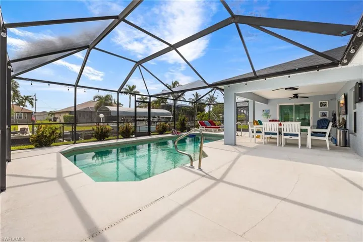 2017 Se 17th Pl, Cape Coral, Florida 33990