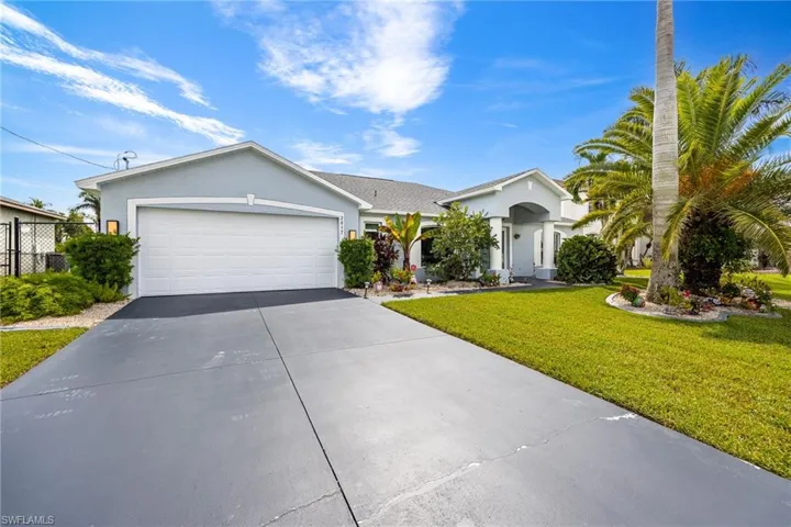 2017 Se 17th Pl, Cape Coral, Florida 33990