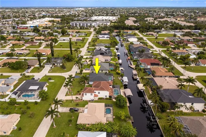 2017 Se 17th Pl, Cape Coral, Florida 33990