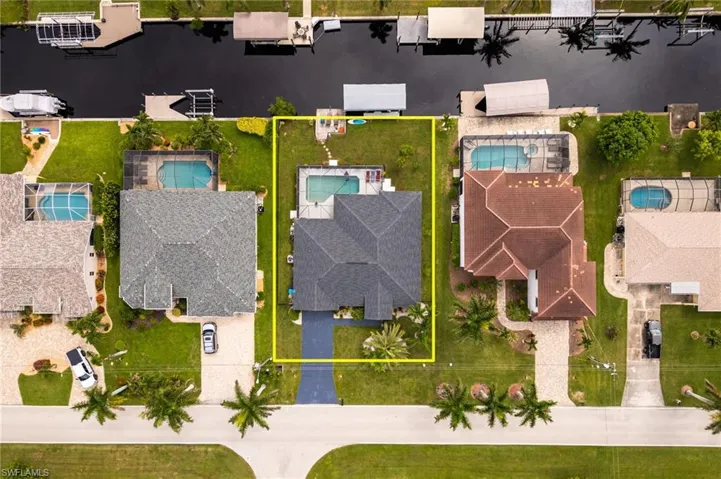 2017 Se 17th Pl, Cape Coral, Florida 33990