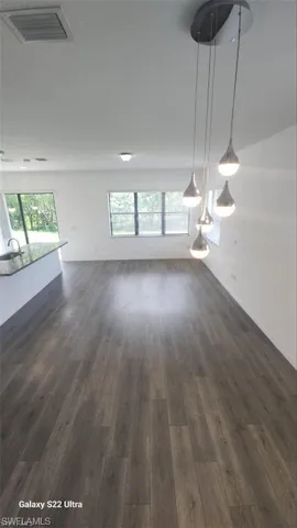 9015  Madrid  CIR, Naples, FL 34104