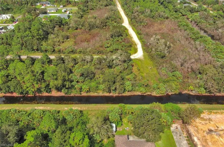 Aerial view of property's location