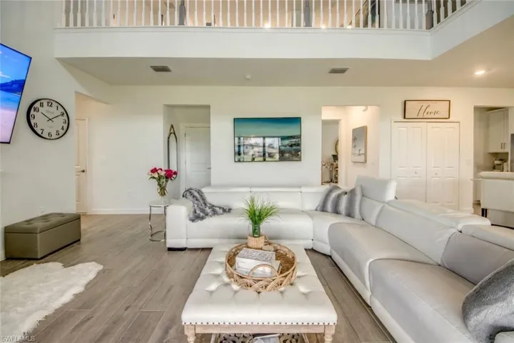 10895 Timber Creek Dr, Fort Myers, Florida 33913